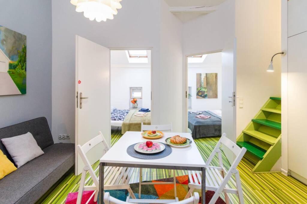 Cupcake 2 Bedroom Loft Apt In Best Location! Krakow Ngoại thất bức ảnh